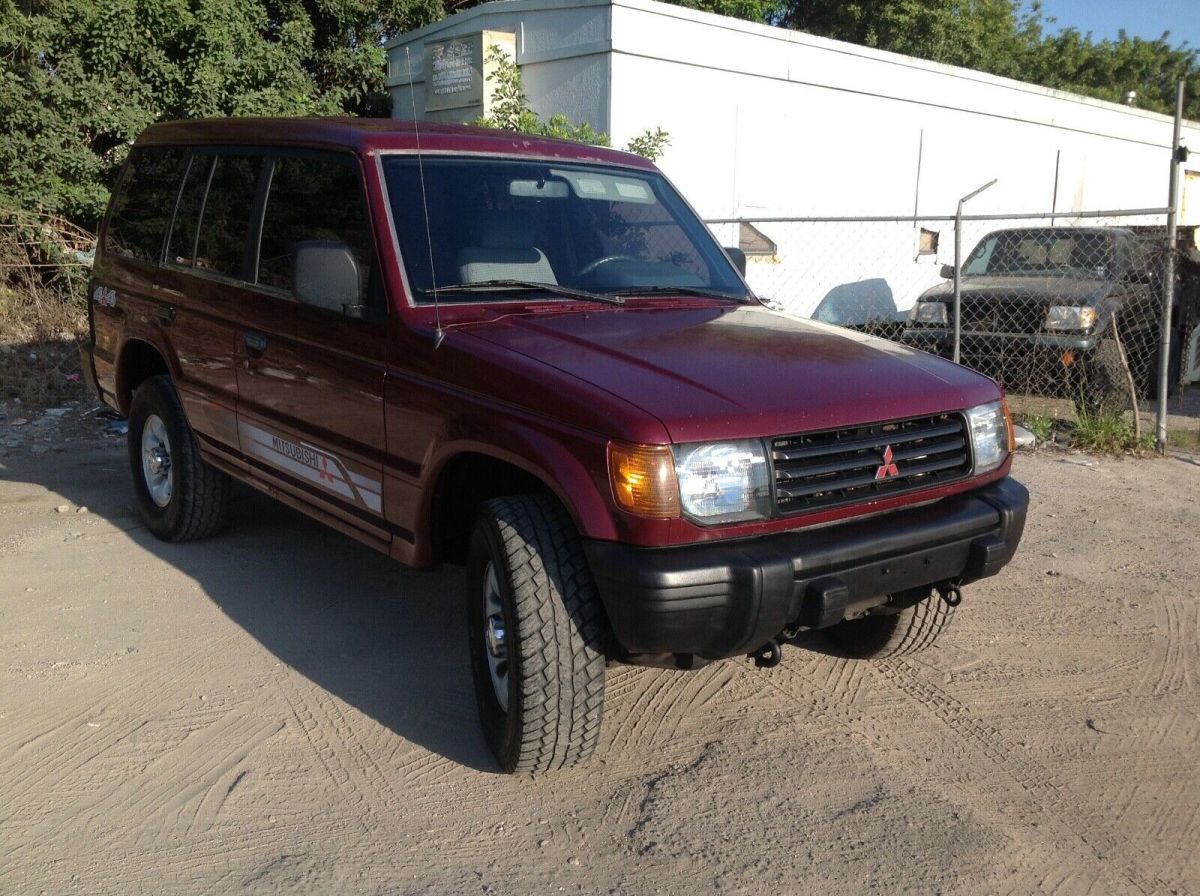 1992 Mitsubishi Montero 4X4 MANUAL 5 SPEED V6 - photo 5