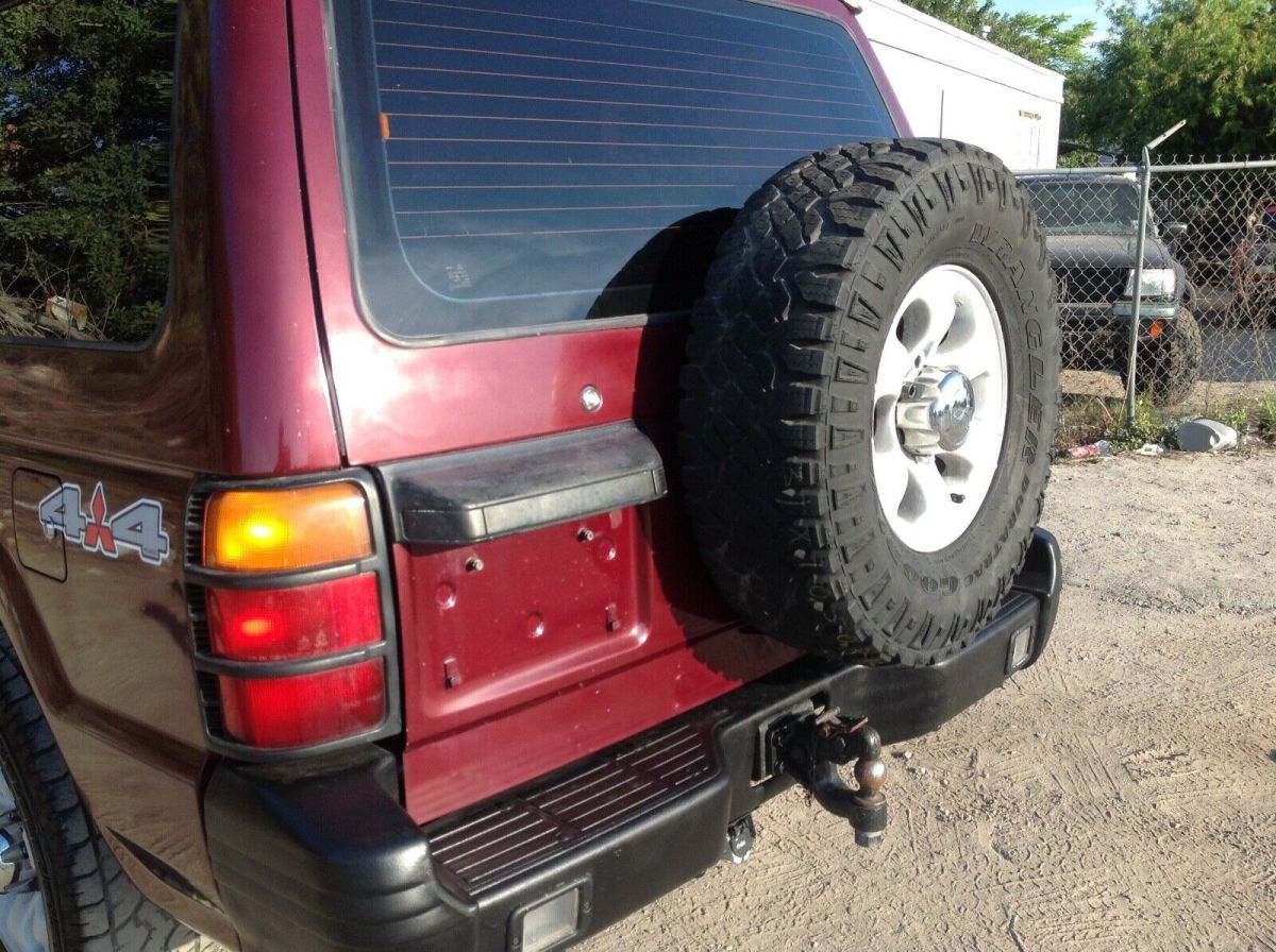 1992 Mitsubishi Montero 4X4 MANUAL 5 SPEED V6 - photo 9
