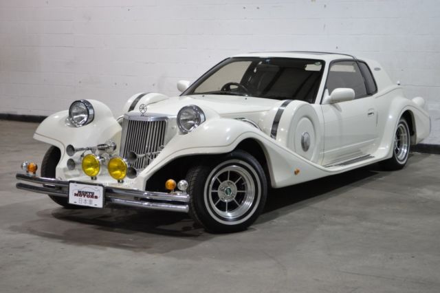 1992 MITSUOKA LE-SEYDE (Nissan S13 Silvia/240sx frame) 26,098 miles Automatic 1992 Nissan 240SX MITSUOKA