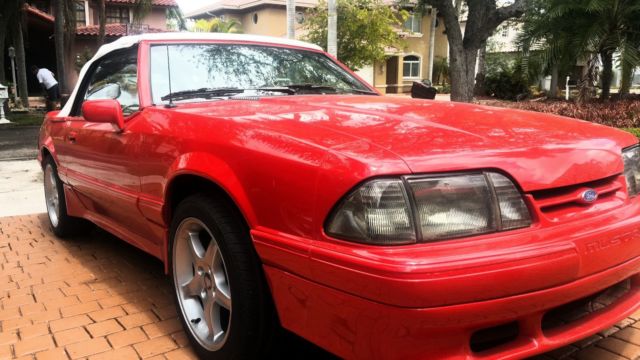 1992 Mustang Convertable 1993 Ford Mustang Red