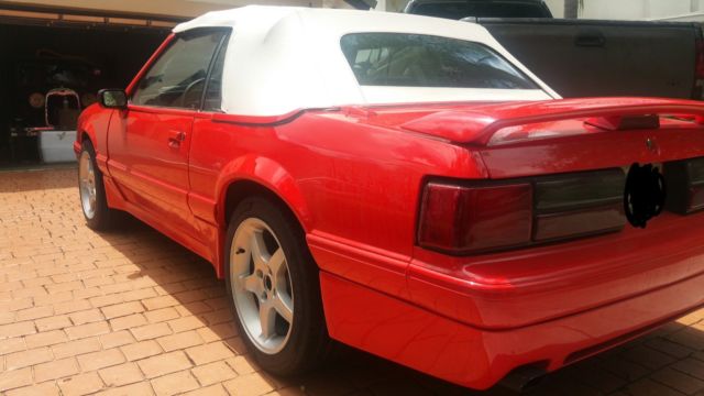 1993 Ford Mustang Red - photo 2