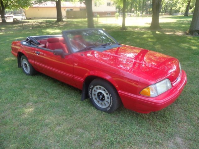 1992 Ford Mustang - photo 3