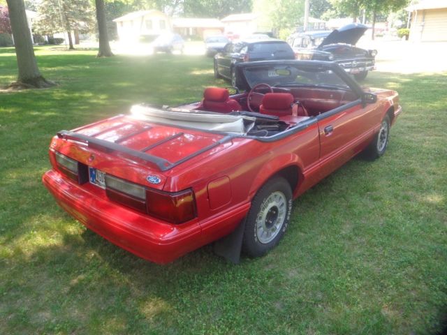 1992 Ford Mustang - photo 8