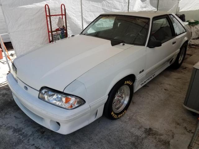 1992 Ford Mustang Hatchback - photo 2