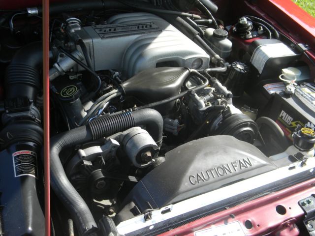 1992 Ford Mustang GT - photo 8