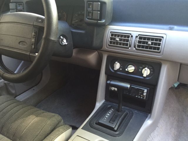 1992 Ford Mustang - photo 8
