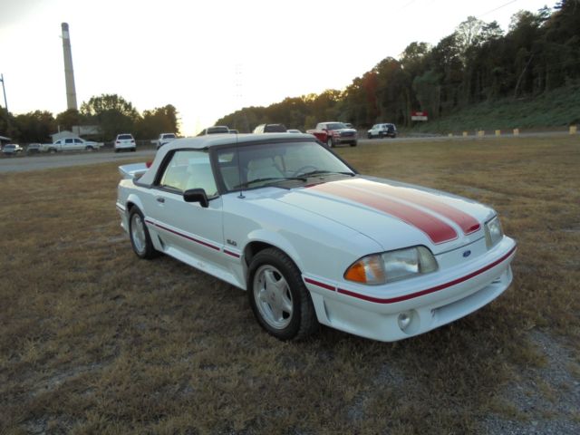 1992 Ford Mustang gt - photo 3