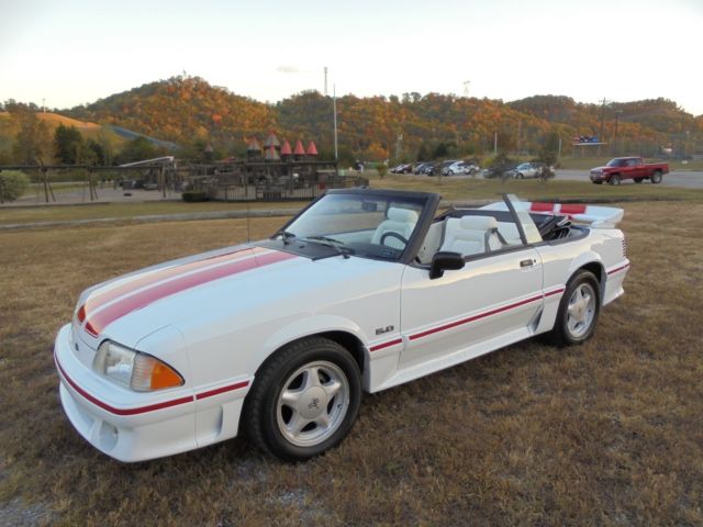 1992 Ford Mustang gt - photo 9