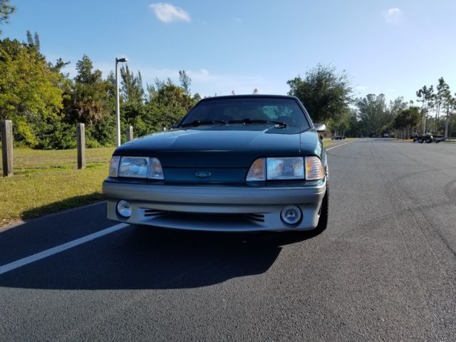 1992 Ford Mustang GT - photo 3