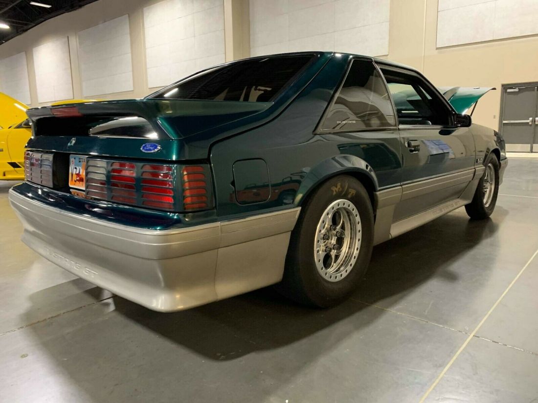 1992 Ford Mustang Gt - photo 4