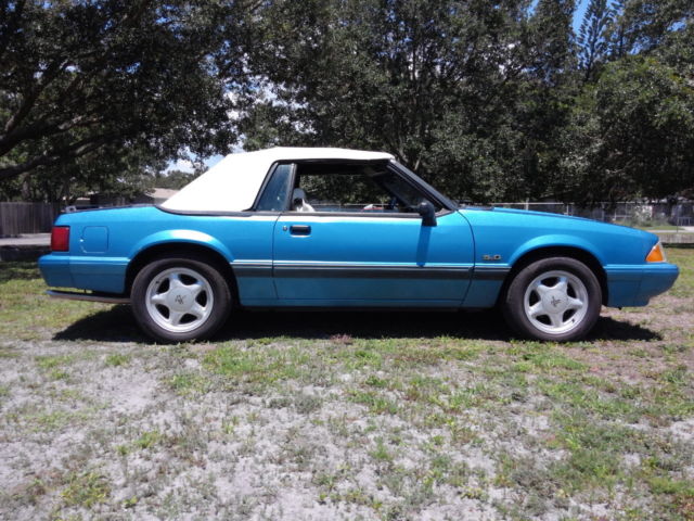 1992 Ford Mustang LX - photo 3