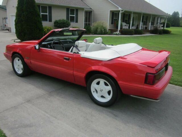 1992 Ford Mustang LX/SE - photo 9