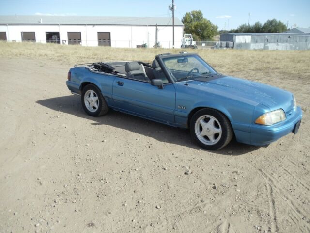 1992 Ford Mustang LX - photo 3
