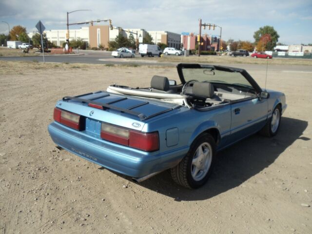 1992 Ford Mustang LX - photo 4
