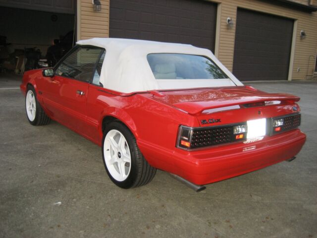 1992 Ford Mustang - photo 4