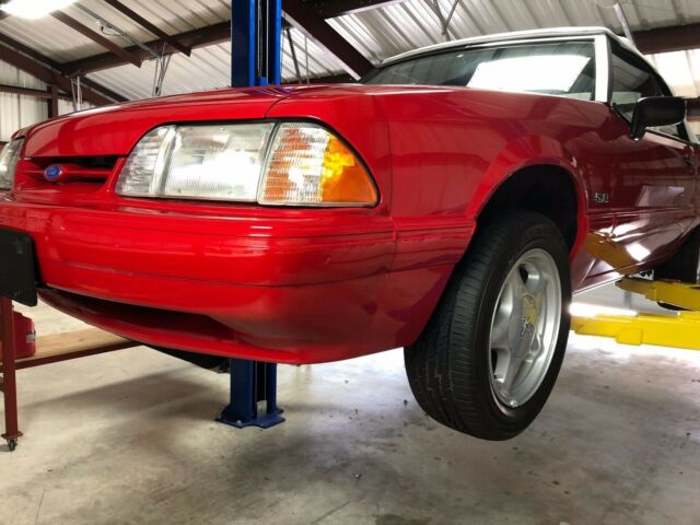 1992 Ford Mustang Leather - photo 11