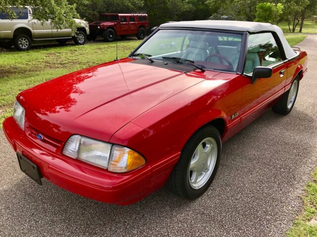 1992 Ford Mustang Leather - photo 2