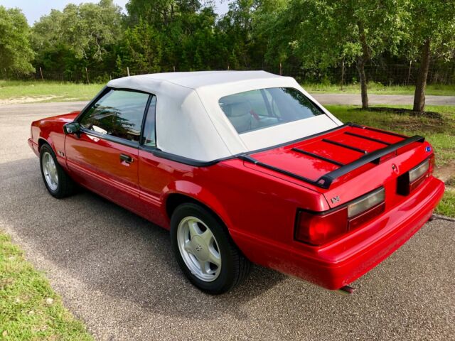 1992 Ford Mustang Leather - photo 3