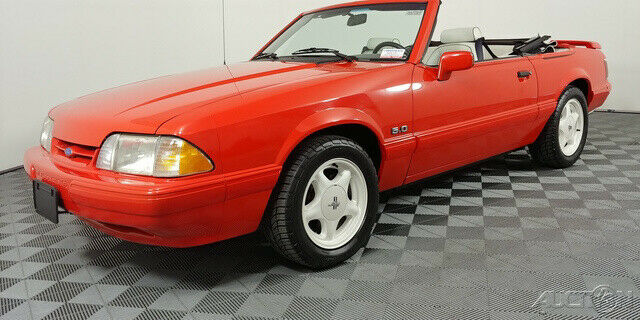 1992 Ford Mustang LX - photo 6