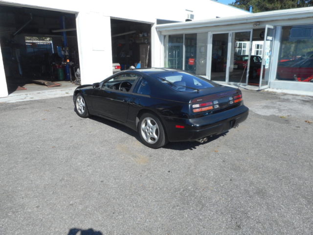 1992 Nissan 300ZX Base Coupe 2-Door - photo 4