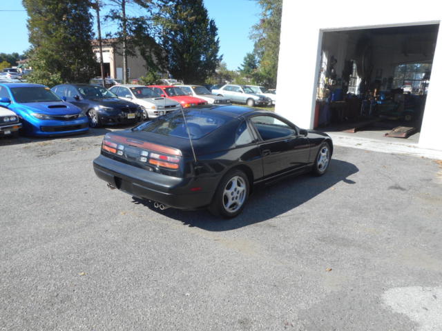 1992 Nissan 300ZX Base Coupe 2-Door - photo 6