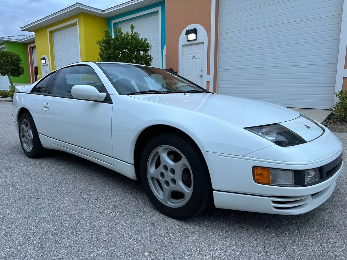 1992 nissan 300zx turbo coupe 1992 Nissan 300ZX TWin Turbo Manual. 34,500 Actual miles, 1992 Nissan 300zx TT.