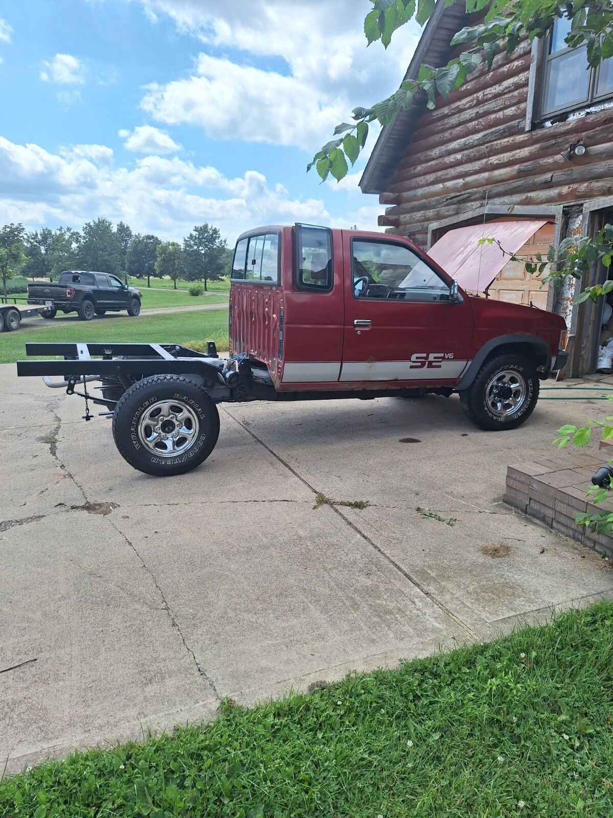 1992 Nissan Other Pickups - photo 2