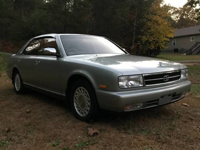 1992 Nissan GLORIA - photo 2