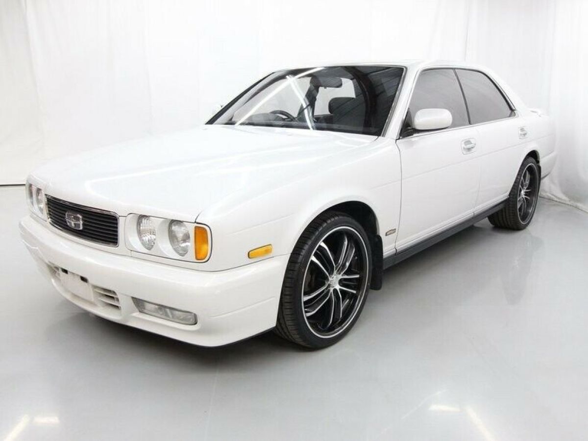 1992 Nissan Gloria Gran Turismo - photo 3