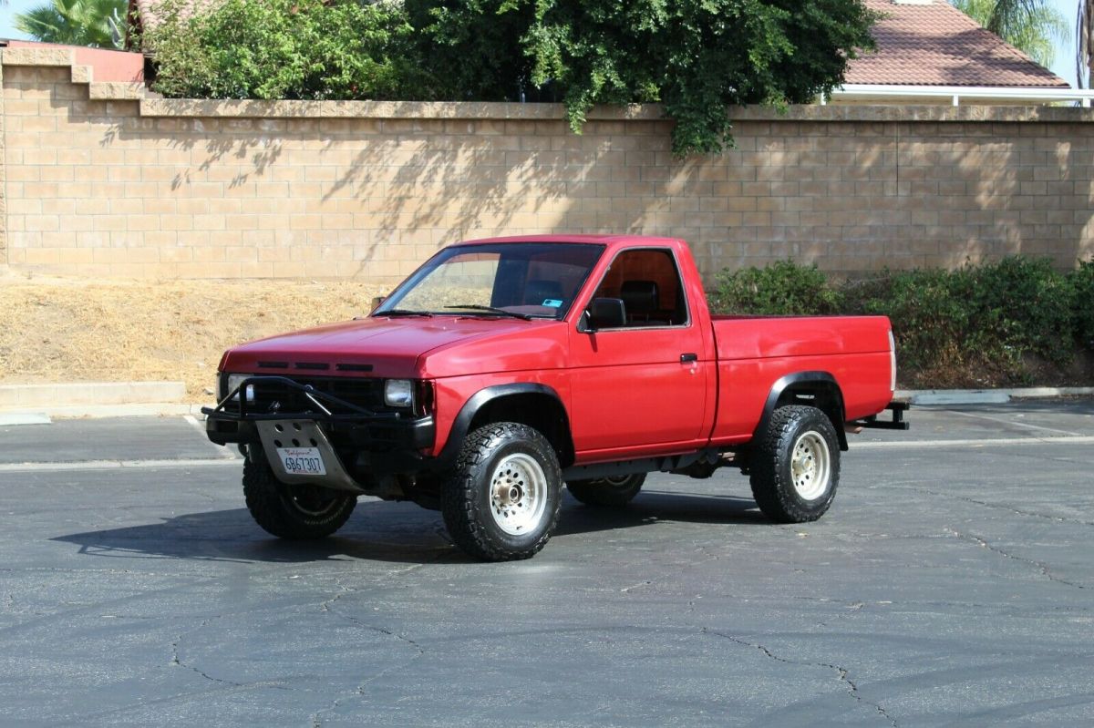 1992 Nissan Other Pickups 4x4 HARDBODY D21 5SPEED SHORTBED - photo 6