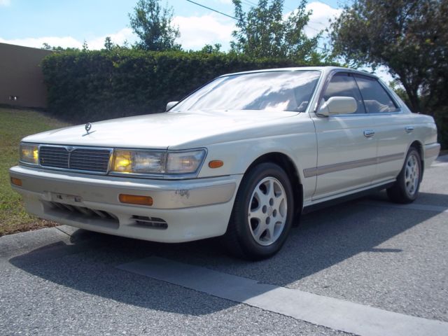 1992 Nissan LAUREL MEDALIST - photo 3