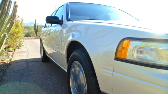 1992 Nissan Maxima SE - photo 4