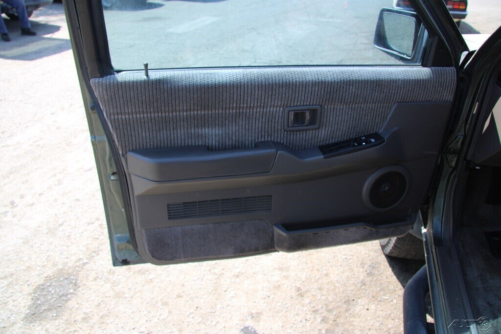 1992 Nissan Pathfinder SE - photo 11