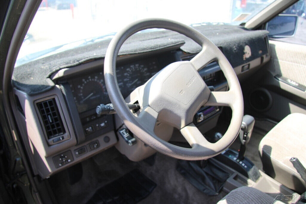 1992 Nissan Pathfinder SE - photo 13