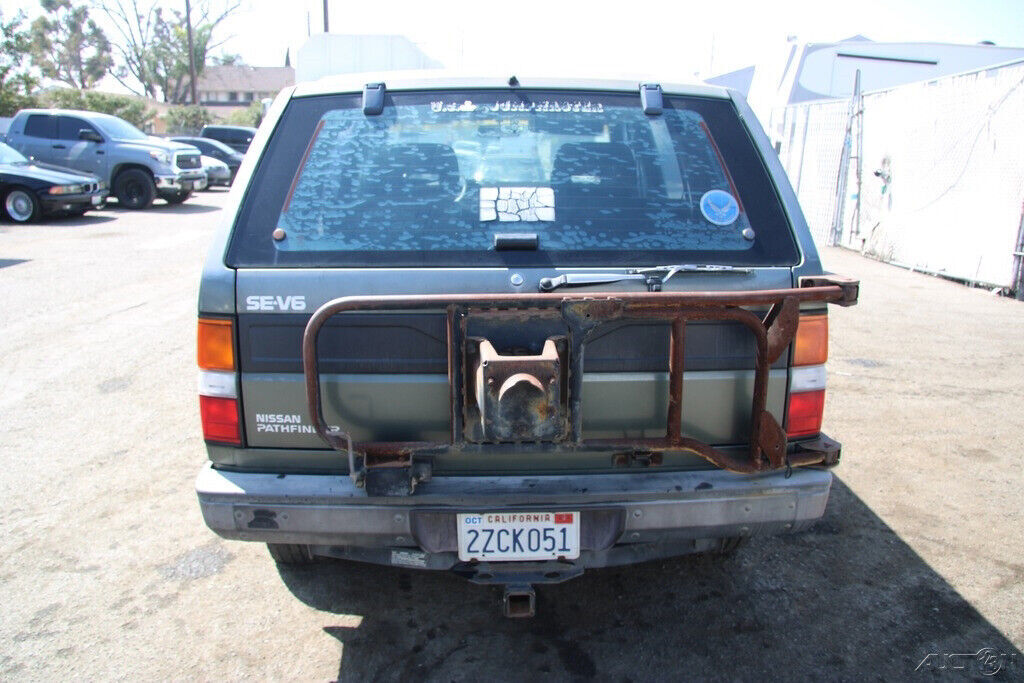 1992 Nissan Pathfinder SE - photo 5