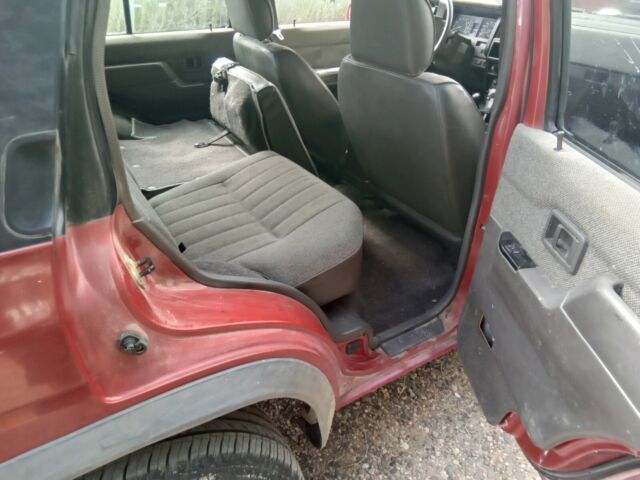 1992 Nissan Pathfinder XE - photo 11