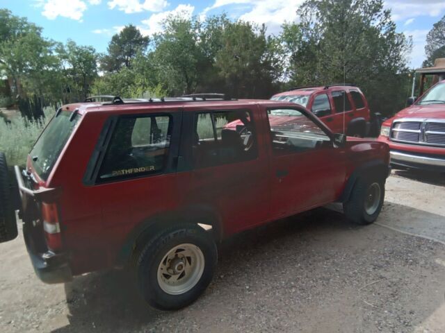 1992 Nissan Pathfinder XE - photo 4