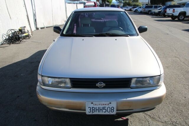 1992 Nissan Sentra - photo 8