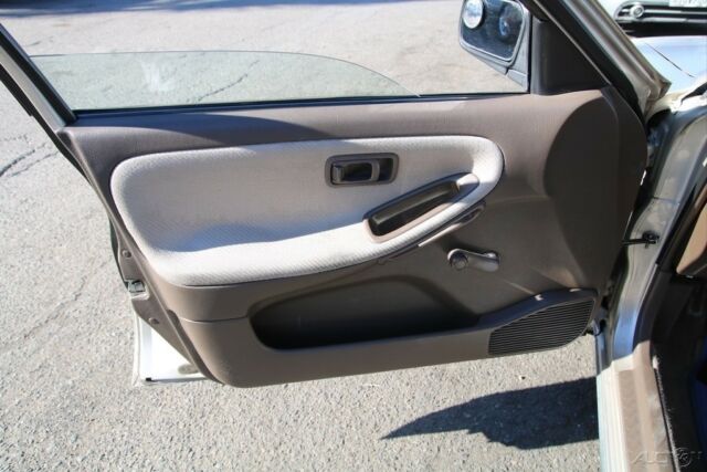 1992 Nissan Sentra - photo 9