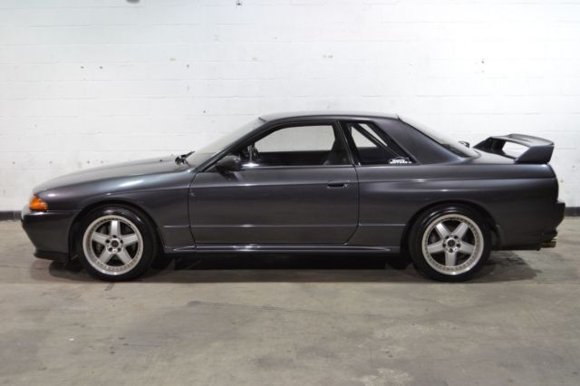 1992 Nissan GT-R -- - photo 8