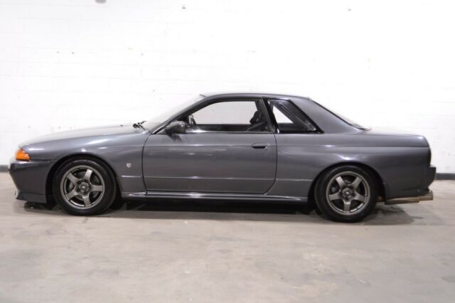 1991 Nissan GT-R - photo 8