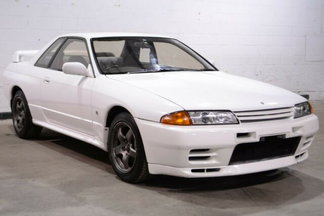 1992 Nissan GT-R - photo 3