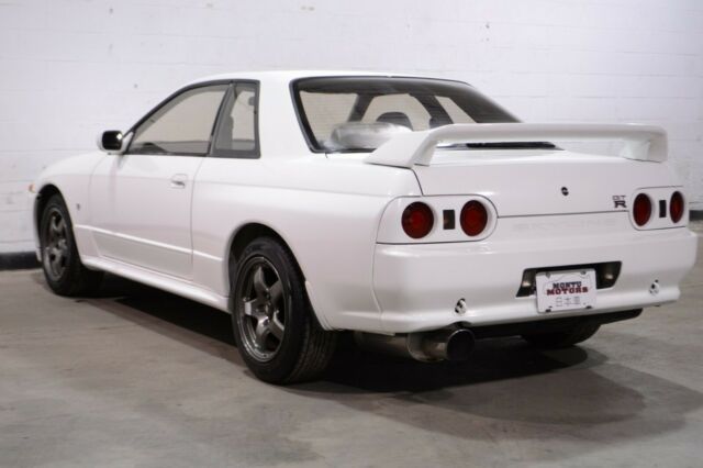 1992 Nissan GT-R - photo 7