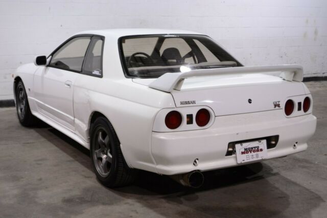 1992 Nissan GT-R - photo 7