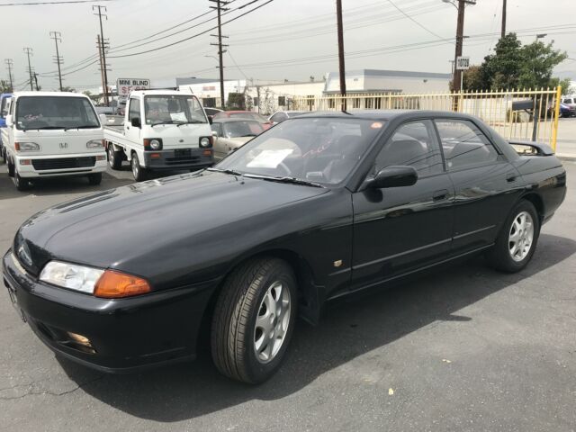 1992 Nissan Skyline GTS - photo 2