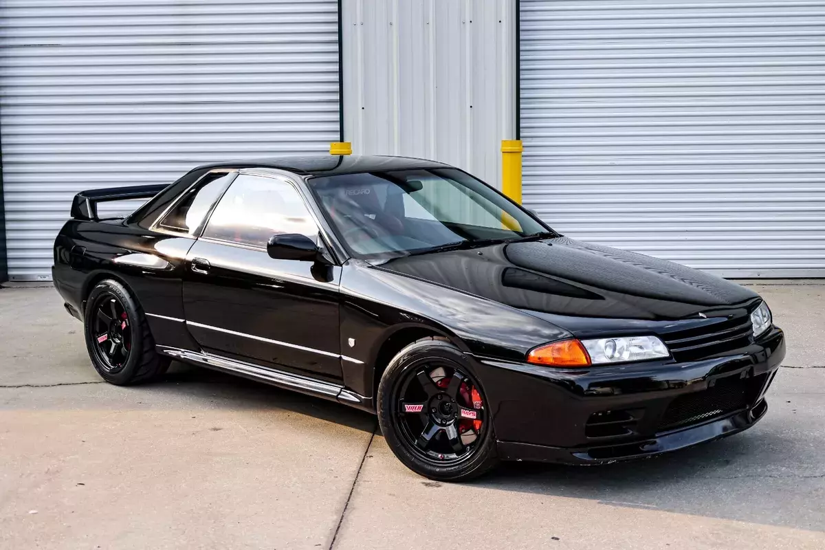 1992 Nissan Skyline R32 GT-R Coupe | RARE UPGRADES | EXCELLENT CONDITION | JDM 1992 Nissan GT-R