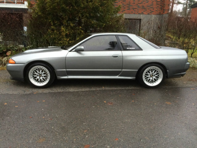 1992 Nissan GT-R base coupe 2-door - photo 5