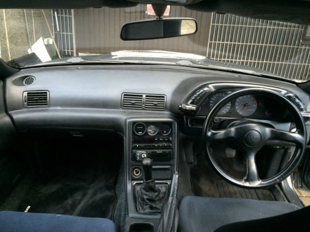 1992 Nissan GT-R base coupe 2-door - photo 7