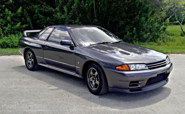 1992 Nissan GT-R Base - photo 2
