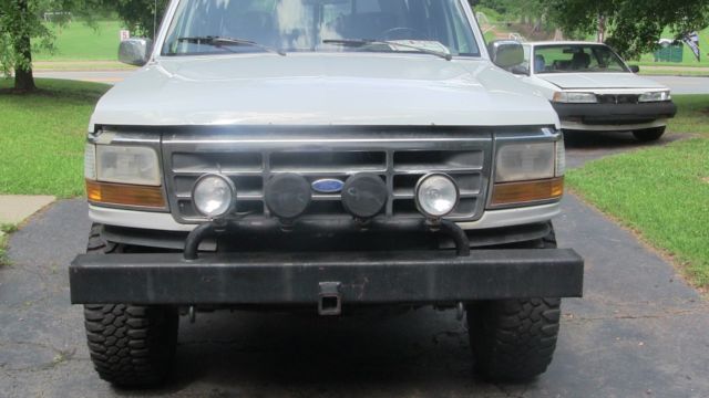 1992 Ford F-350 XLT - photo 2